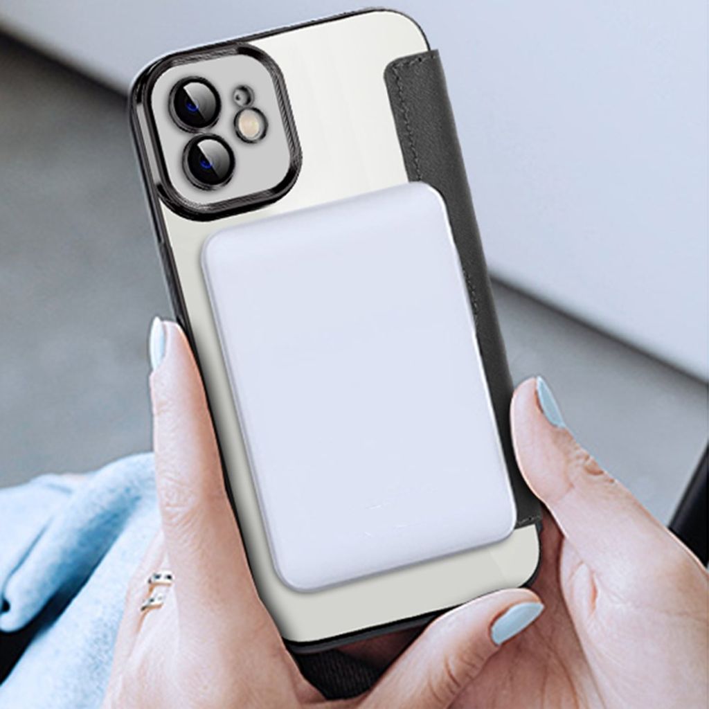 iPhone 12 Kotelo MagSafe - Ruskea