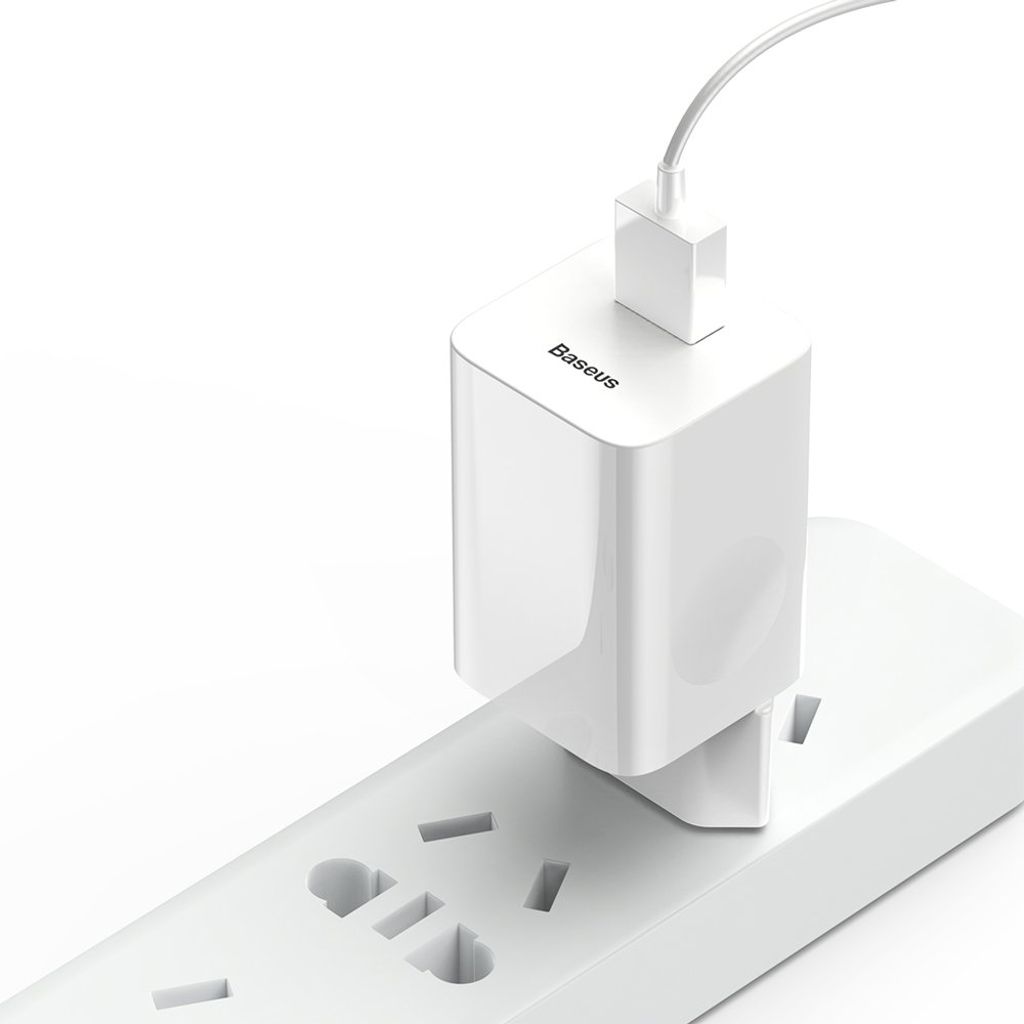 Baseus Charging Quick Charger CCALL-BX02 24W QC 3.0 snabbladdare vit