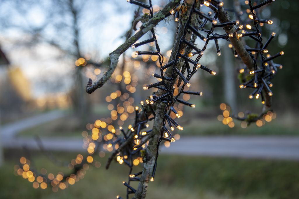 Blinkende Lyskæde Flashy – Varmhvid 800 LED, 16 meter / Udendørs