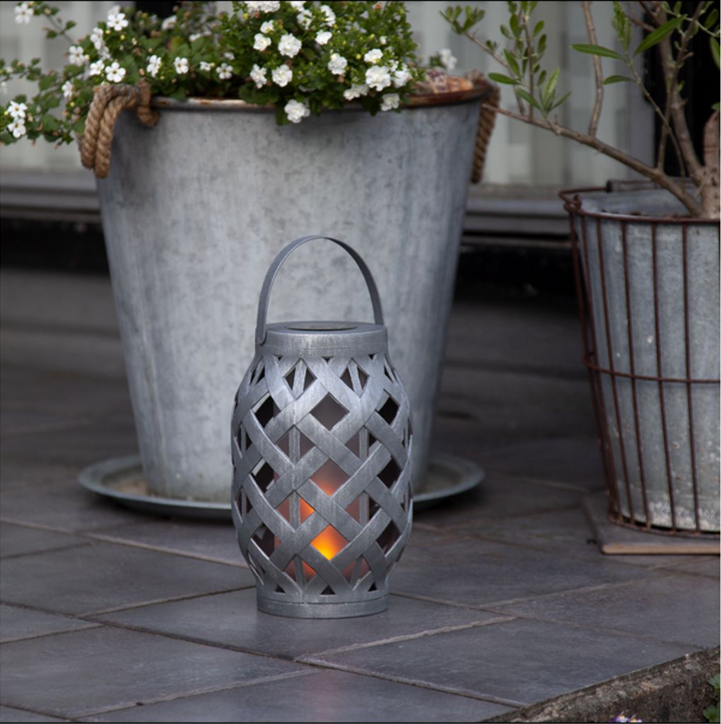 Star Trading solcellslykta Flame – grå