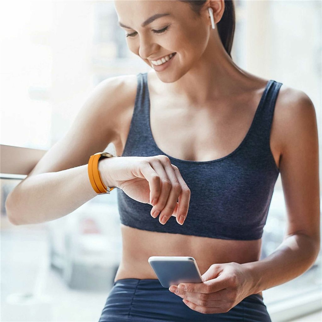 Garmin Lily 2 klokkerem i silikon med magnetisk spenne – gul