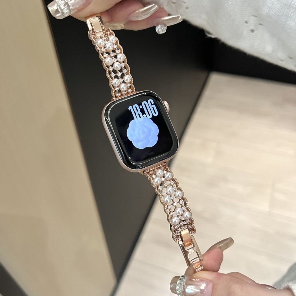 Apple Watch 42/44/46/49mm Urrem med perle- og krystaldesign - Rose guld