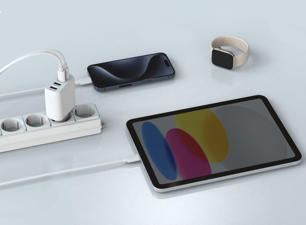 SiGN Snabbladdare USB-C & 3xUSB-A, PD & Q.C 3.0, 36W - Vit