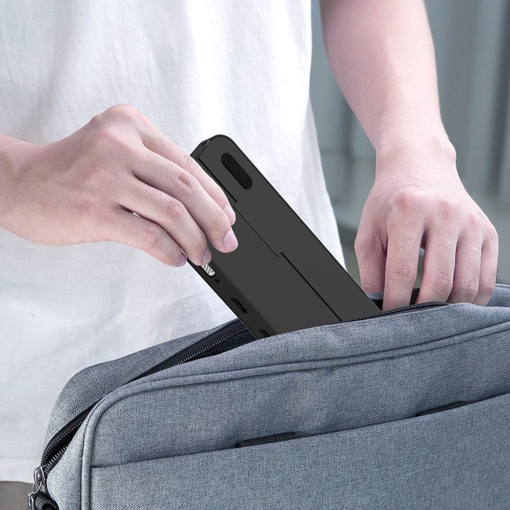 Acer USB-C 13-i-1 Dokkingstasjon