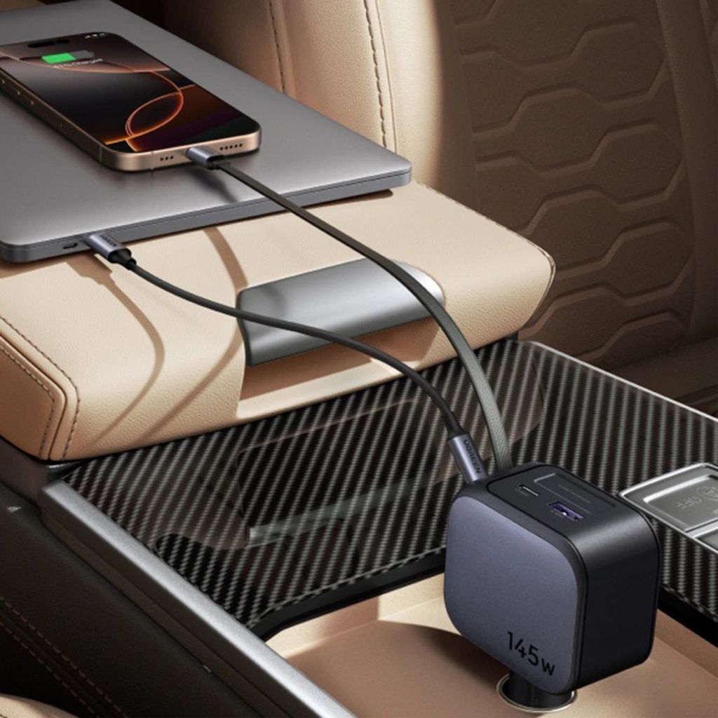 Ugreen Nexode billaddare 145W, USB-C/USB-A med utdragbar USB-C kabel – svart