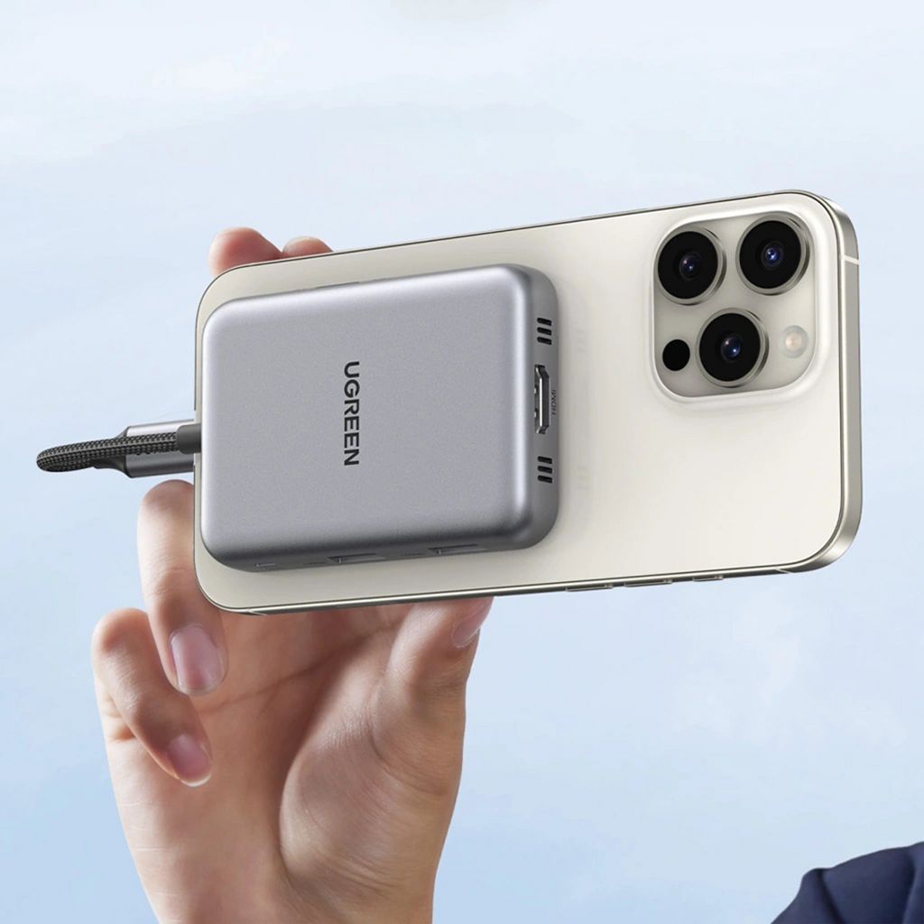 Ugreen CM896 USB-C-keskitin HDMI / USB-C / 2x USB / 1x SD / 1x TF -liitännällä - harmaa