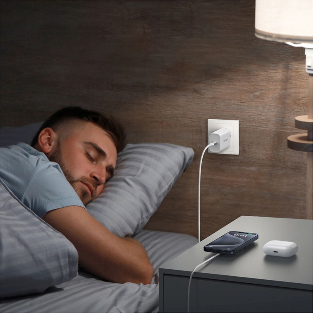 UGREEN W703 Trådløs Lader 15W – Grå