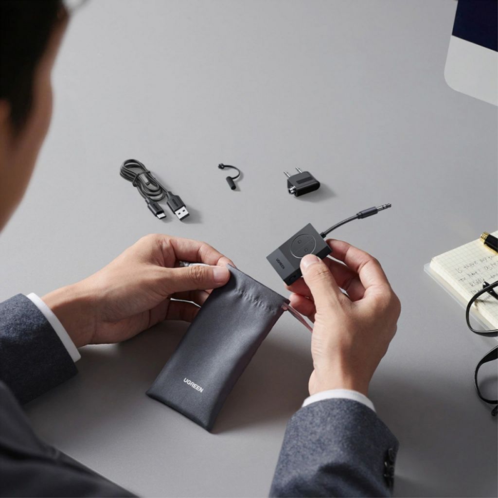 UGREEN BT305 Bluetooth-sändare med flygplansadapter – Svart