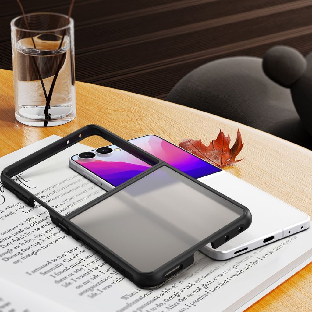 Samsung Galaxy Z Flip8 Matteret Cover - Sort