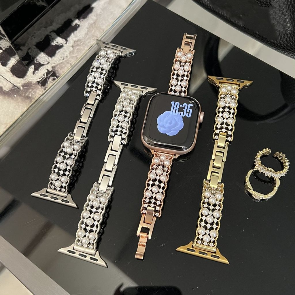 Apple Watch 42/44/46/49mm Urrem med perle- og krystaldesign - Rose guld