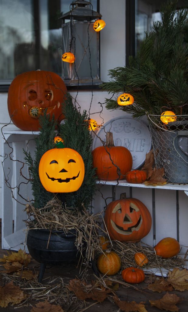 LED Valosarja Halloween Oranssit Kurpitsat 8 LED 210cm Ajastimella