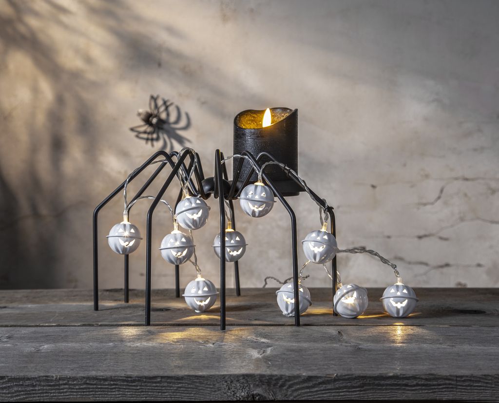 LED Valosarja Halloween Valkoiset Kurpitsat 10 LED 135cm Ajastimella