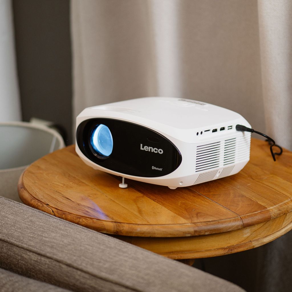 Lenco Full HD 1080P LCD-projektor med Bluetooth - Hvid