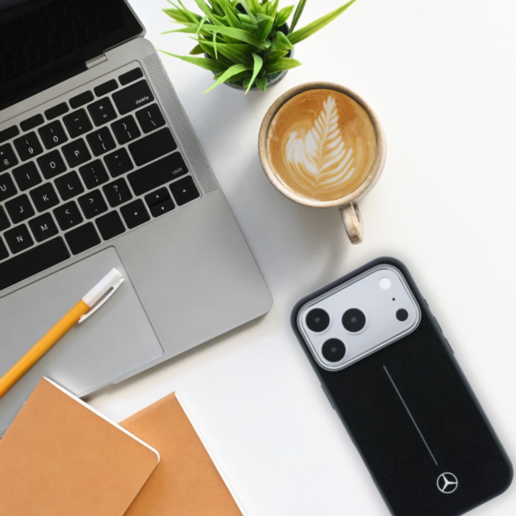 Mercedes Iconic Line MagSafe -kuori  iPhone 18 Pro/17 Pro:lle - Musta