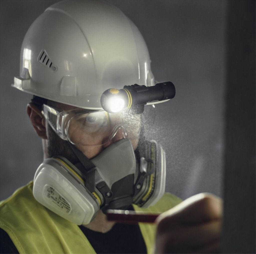 Armytek Elf C2 1100 Lumen USB-C - Kallvit