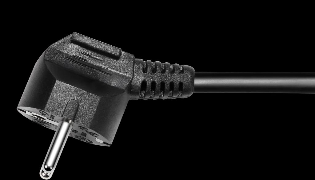 Outlet 8xCEE 7/3 outlets, 1xCEE 7/7, 5m cable - Sort