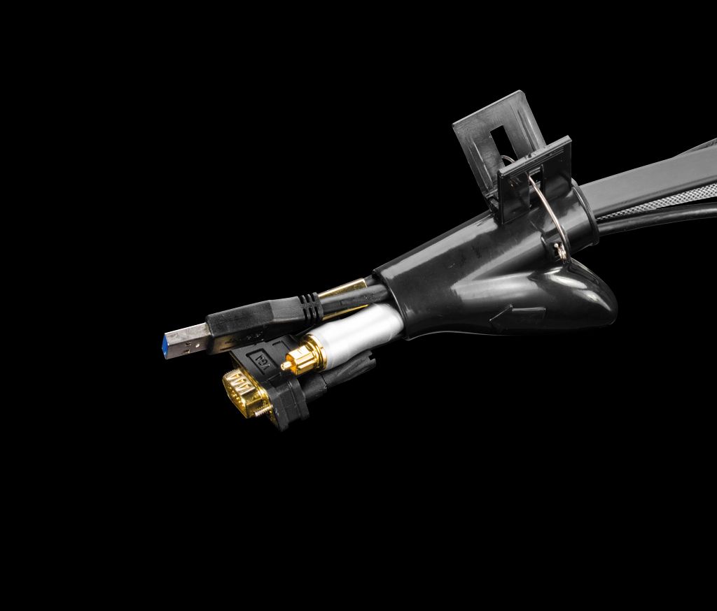 Deltaco nylon kabelstrømpe 2,5 m – svart