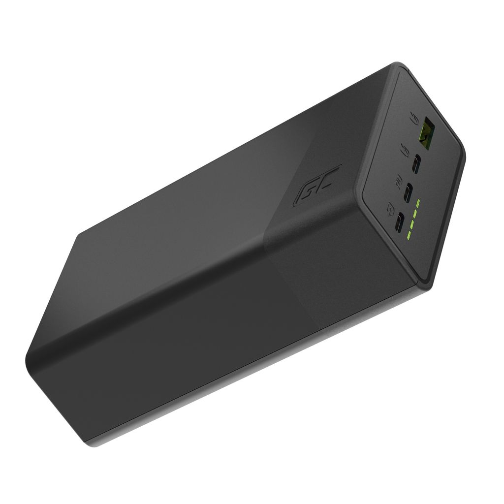 Greencell PowerPlay 30 Varavirtalähde 30000mAh, 22.5W, 3x USB-C / 1x USB-A - Musta