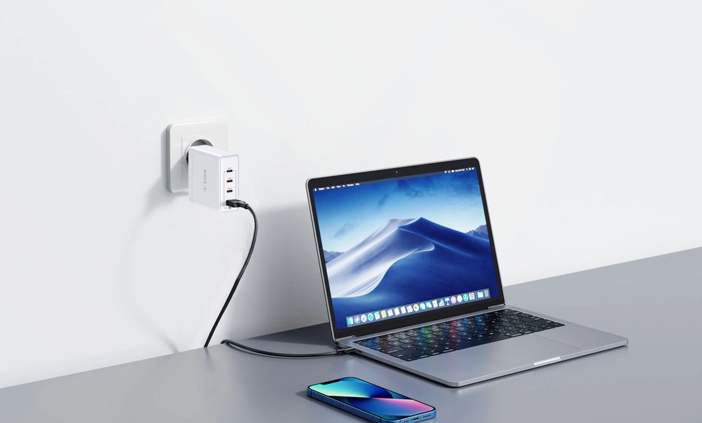 SiGN 140W Snabbladdare med 240W USB-C Kabel – 3x USB-C & 1x USB-A - Vit