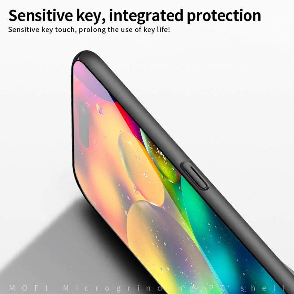MOFI iPhone 17 Kuori - Kulta