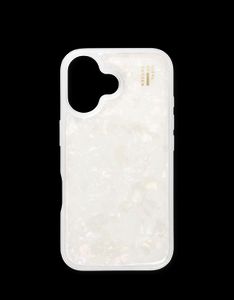 iDeal of Sweden iPhone 17 Pearlised Case - White