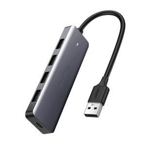 UGREEN CM219 USB-A-keskitin 4x USB-A 3.0 / 1x USB-C -liitännälle - Harmaa