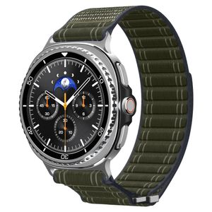 Spigen WBF0 Kellonranneke Samsung Galaxy Watch 40/44/46mm - Vihreä