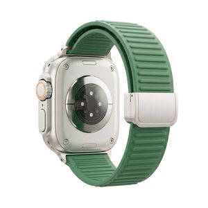 Apple Watch 42/41/40/38mm Silikon klokkerem Magnetisk lukking - Grønn