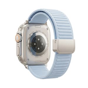 Apple Watch 49/46/44/42mm Klockarmband i Silikon Magnetisk Stängning - Ljusblå