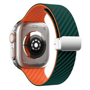 Apple Watch 49 / 46 / 44 / 42mm Klockarmband kolfibertextur - Turkos/Orange