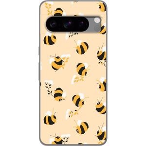 Google Pixel 8 Pro Gennemsigtigt Telefoncover Humlor