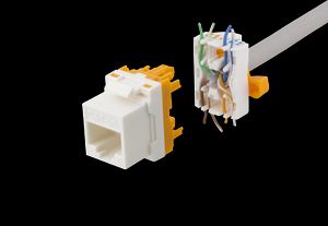 Cat6A Keystone jack toolless plast – vit/orange