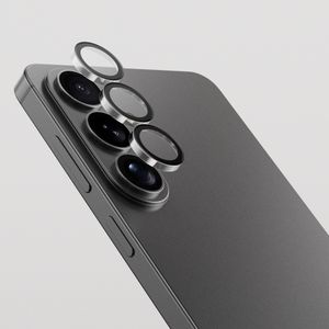 SiGN Herdet Glass Linsebeskytter til Samsung Galaxy S26/26 Plus - Svart/Gjennomsiktig