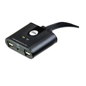 ATEN manuaalinen USB 2.0 -kytkin, 4 tietokonetta 4 laitteeseen - musta