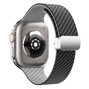 Apple Watch 49 / 46 / 44 / 42mm Klockarmband kolfibertextur - Svart/Grå