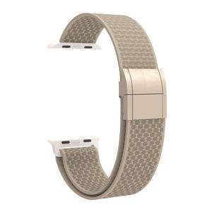 Apple Watch 42/41/40/38mm Klockarmband i Nylon Magnetisk Stängning - Vit